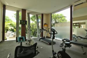 Das Fitnesscenter und/oder die Fitnesseinrichtungen in der Unterkunft Mahagiri Villas Sanur