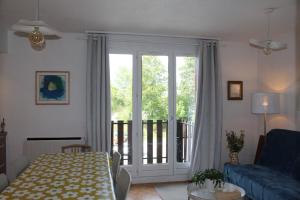 Postel nebo postele na pokoji v ubytování Appartement Cosy et Chaleureux