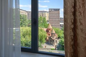 Zahrada ubytování Royal Plaza by Stellar Hotels, Yerevan