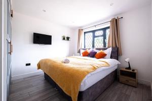 ケタリングにある7 Guests - 4 Bedroom - Free Wi-Fi - Ketteringのギャラリーの写真