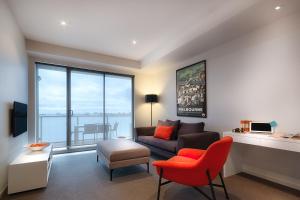 Seating area sa Caroline Serviced Apartments Brighton