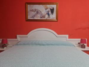 A bed or beds in a room at Vivienda Perez Martin