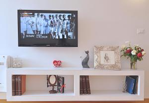 TV a/nebo společenská místnost v ubytování Apartment Barbara