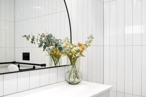 Gallery image of City Edge 2 Apartment - Wheelchair Accessible in Mount Gambier