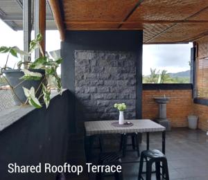 Fotografie z fotogalerie ubytování RINA Guest House Pacitan v destinaci Tamperan