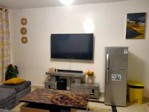 TV a/nebo společenská místnost v ubytování 1 Bed Flat - Sleeps 2 - Parking - Wifi
