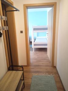 Posteľ alebo postele v izbe v ubytovaní Apartmán LauMar 3