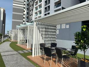 O edifício onde o apartamento está situado