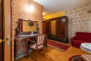 Ruang duduk di Heritage Hotel Pasike