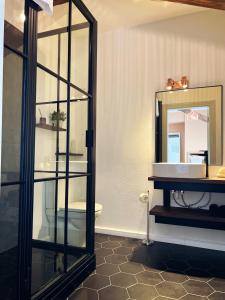 Kuchyň nebo kuchyňský kout v ubytování Hotel Rezidence Wannas Self Check in