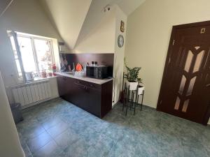 Kuchyň nebo kuchyňský kout v ubytování Noragyugh Guest House