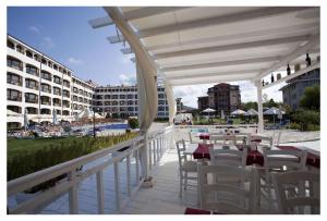 Gallery image of Aparthotel Regina Mare in Tsarevo