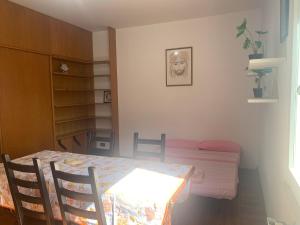 Un lugar para sentarse en PuraVida 2
