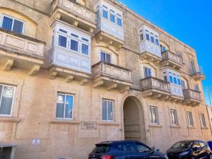Fotografie z fotogalerie ubytování Gozo Spacious Apartment with Large Communal Pool v destinaci Qala