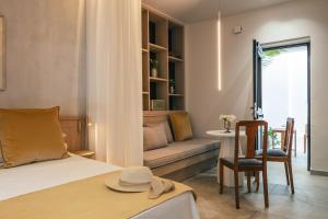 Gallery image of Casa di Georgios Luxury Suites in Áyios Andónios