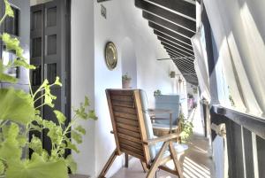 Posedenie v ubytovaní Exclusive apt with stunning patio in the center