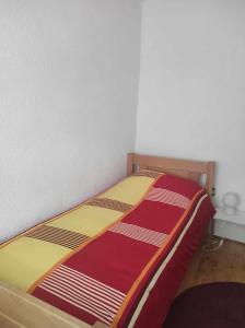 Postel nebo postele na pokoji v ubytování Ajsha Guesthouse