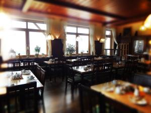 Restaurace v ubytování Berg Hotel Weingarten Garni