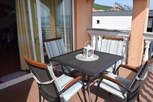 Μπαλκόνι ή βεράντα στο Apartments Lavanda