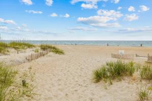 Gallery image of Southwinds, Unit H13 in Atlantic Beach