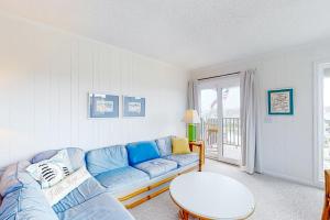 Gallery image of Southwinds, Unit H13 in Atlantic Beach