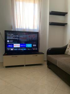 Een TV en/of entertainmentcenter bij Relax Rental
