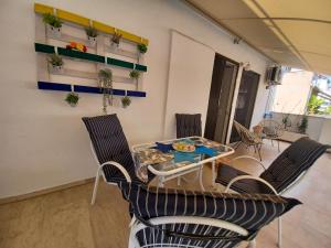 Zdjęcie z galerii obiektu ZEN Neapoli Penthouse Apartment w Atenach