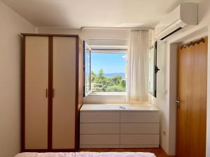 Gallery image of 2 bedrooms apartment with sea view in Baška Voda