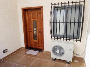 Kép Charming apartment-wifi-sleeps 5 szállásáról Marsaskalában a galériában