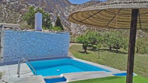 The swimming pool at or close to Cortijo AguaChá