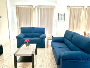 Гостиная зона в Himonas Apartments