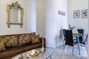 Gallery image of Sofi's House Skopelos in Skopelos Town +19 photos