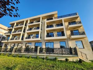 Φωτογραφία από το άλμπουμ του Hotel Lotus στο Πριμόρσκο +23 φωτογραφίες