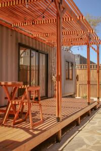 Galería fotográfica de Unique Container Loft One block away to Malecon en La Paz