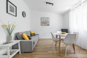 Posezení v ubytování Tonina - house with terrace, jacuzzi, free parking