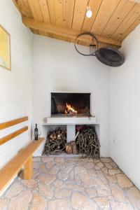 Fotografie z fotogalerie ubytování Tonina - house with terrace, jacuzzi, free parking ve Splitu