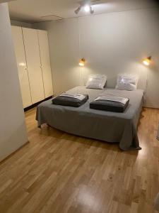 Säng eller sängar i ett rum på Hällastrand Holiday Apartment