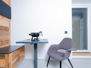 Foto sihtkohas Crans-Montana asuva majutusasutuse Small but WOW! Studio with pool @ the central lake galeriist