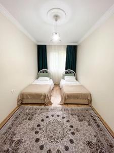 Postel nebo postele na pokoji v ubytování Doğadaki Büyük Eviniz Suit Apart 2+1