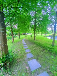 A garden outside Gihak Homestay