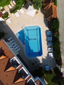 Bazén v ubytování Felice Hotel nebo v jeho okolí