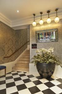 Gallery image of Best Western Premier HBEO Bordeaux Centre in Bordeaux