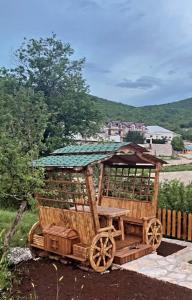 Φωτογραφία από το άλμπουμ του Etno selo montegoat σε Νίκσιτς