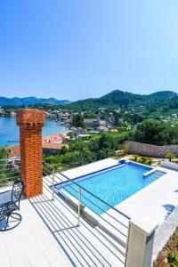 Bazén v ubytování Boutique Hotel Tomić nebo v jeho okolí