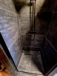 A bathroom at Talabér Vendégház