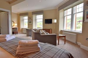 TV a/nebo společenská místnost v ubytování The Townhouse Aberfeldy - Rooms & Breakfast