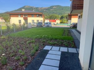 Nespecifikovaný výhled na hory nebo výhled na hory při pohledu z apartmánu