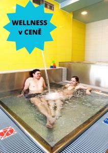 Hosté ubytování Horský Hotel Friesovy Boudy