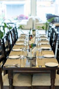 Fotografie z fotogalerie ubytování Hotel Sarowar Pokhara-Luxury Hospitality in the Heart of Pokhara v destinaci Pókhara + 40 fotografií