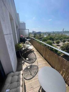 Μπαλκόνι ή βεράντα στο Appartement Rouen terrasse + parking +4 φωτογραφίες